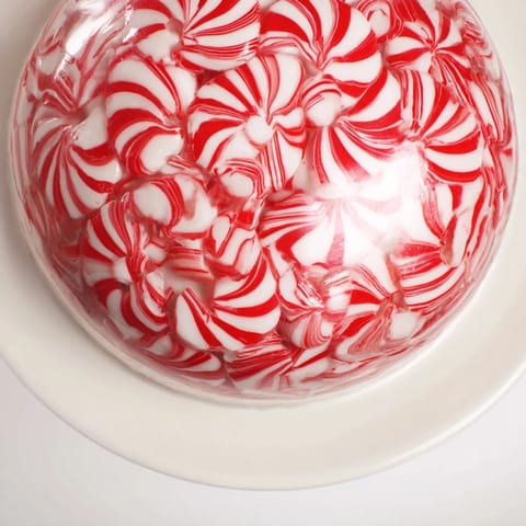 No-Bake Peppermint Candy Bowl